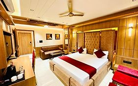 Hotel Safari Jaipur 3* India